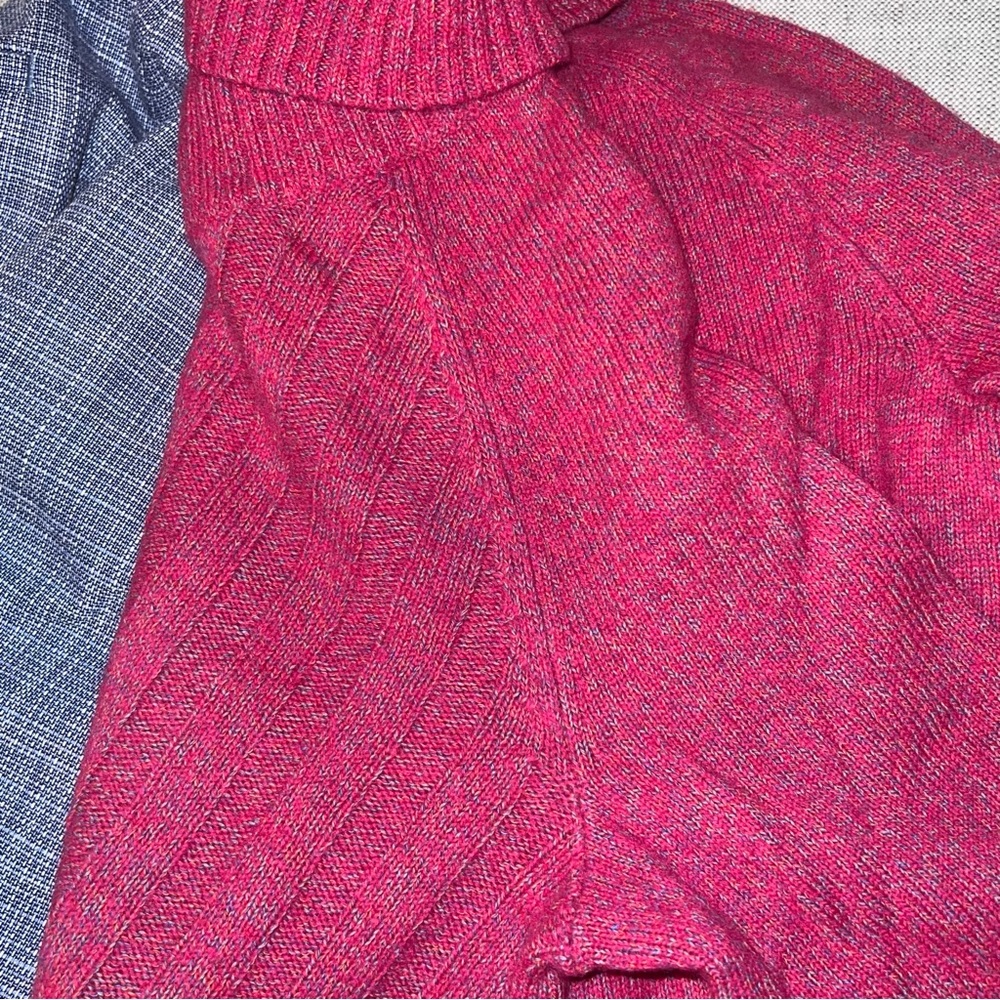 Talbots turtleneck - Picture 10 of 11